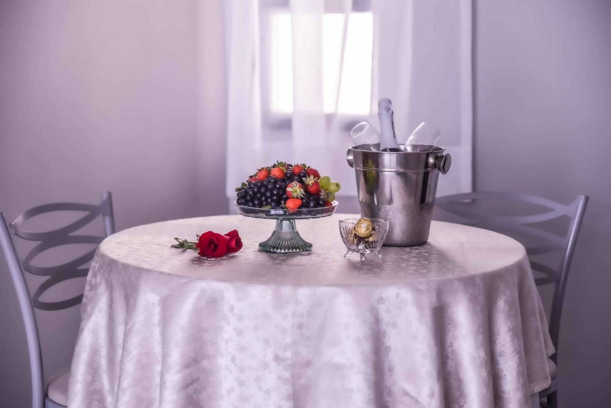 Plaza Inn Small Town Flat Сао Паоло Екстериор снимка